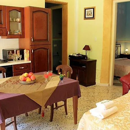 Appartamento Antica Corte Delle Ninfee, Historical Private Trapani