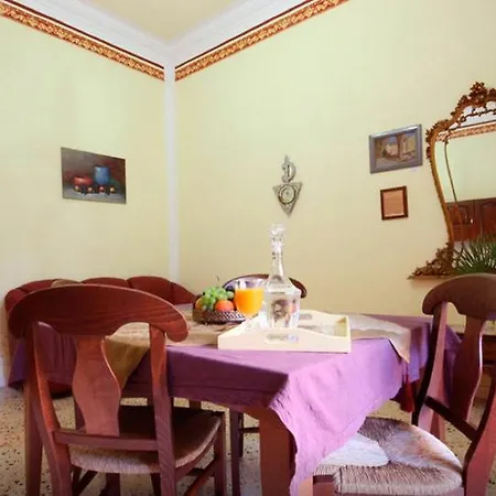 Antica Corte Delle Ninfee, Historical Private