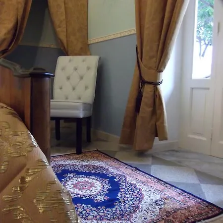 Appartamento Antica Corte Delle Ninfee, Historical Private Trapani
