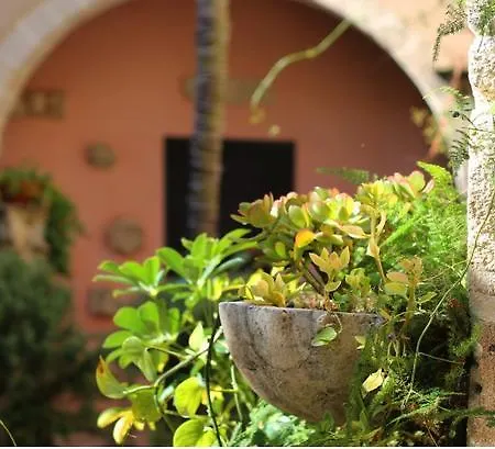 Appartamento Antica Corte Delle Ninfee, Historical Private Trapani
