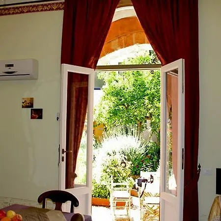 Appartamento Antica Corte Delle Ninfee, Historical Private