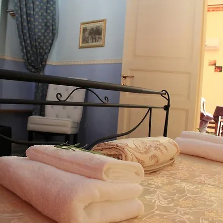 Antica Corte Delle Ninfee, Historical Private *